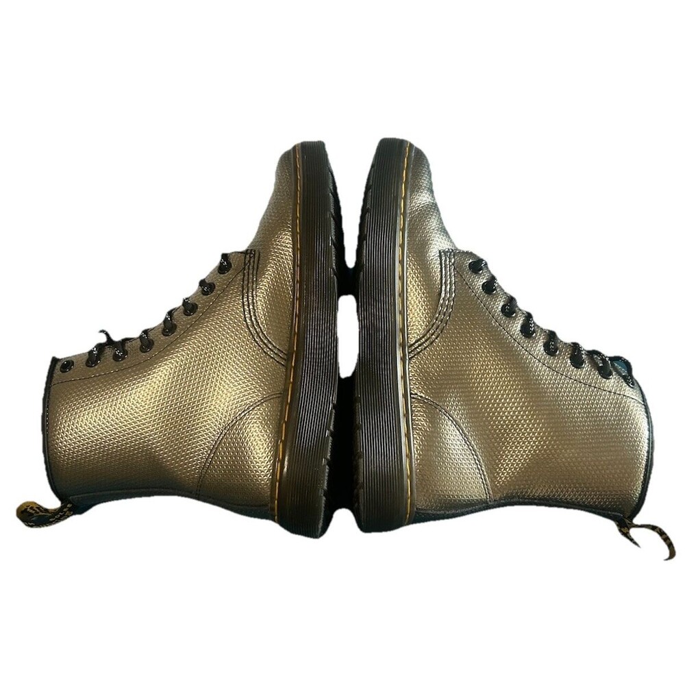 Dr. Martens Zavala 8 Eye Gunmetal Silver Textured Leather Boots Womens US 7/Eu38 - Picture 6 of 10